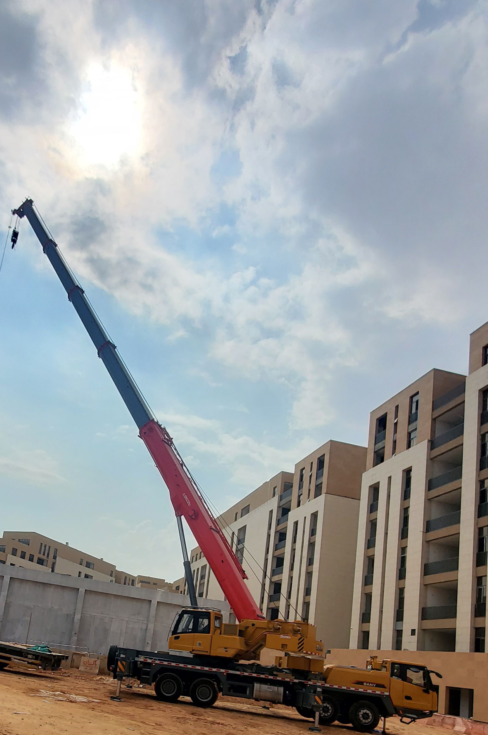 متوفر للإيجار سيزرلفت مان لفت رافعات شوكيه كرينات