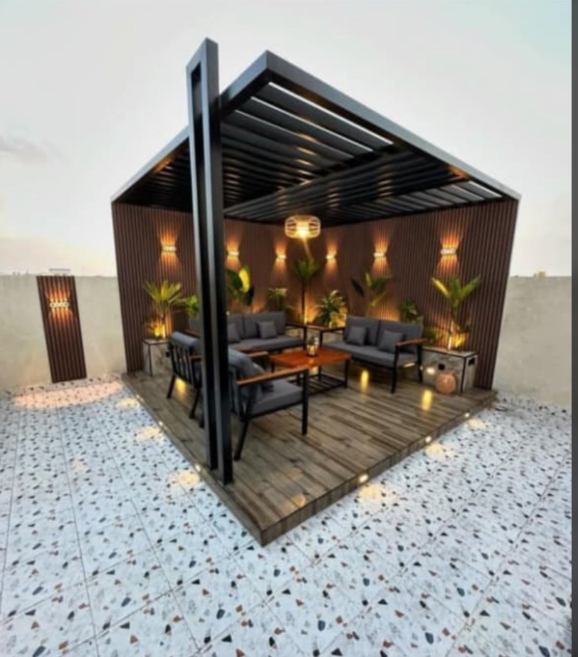 مظلات جلسات برجولات وساندوتش بنل مع بديل خشب