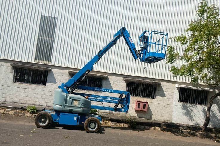 سيزرلفت للايجار كهرباء ديزل مان لفت للايجار جميع ا