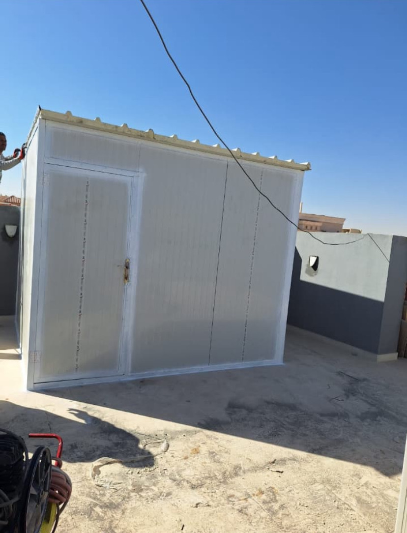 مظلات وسواتر وغرف ساندوش بنل عازله للحراره