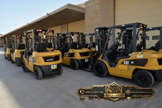 فوركلفت للإيجار بالرياض وجدة | جاهزية تامة وموديلا