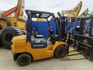 916e3ed2-2a0c-4d08-a18e-cb3f1c29bfd8-2