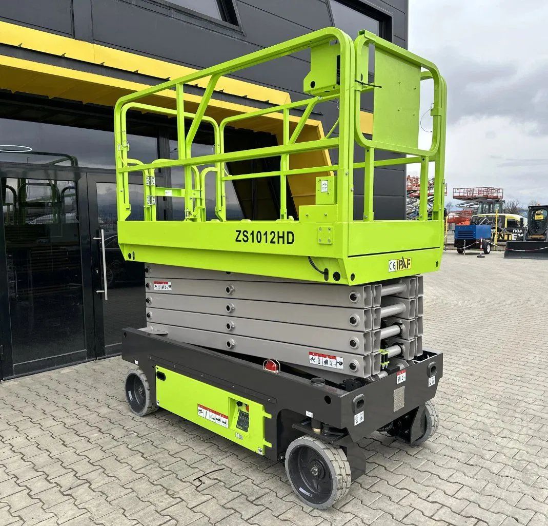 سيزر لفت . مان لفت . فوركلفت للإيجار – رافعات شوكي