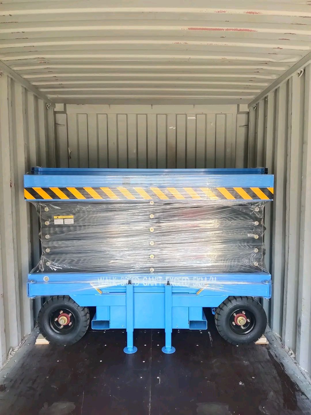 Manlifts, scissor lifts, cranes, forklifts, and jc