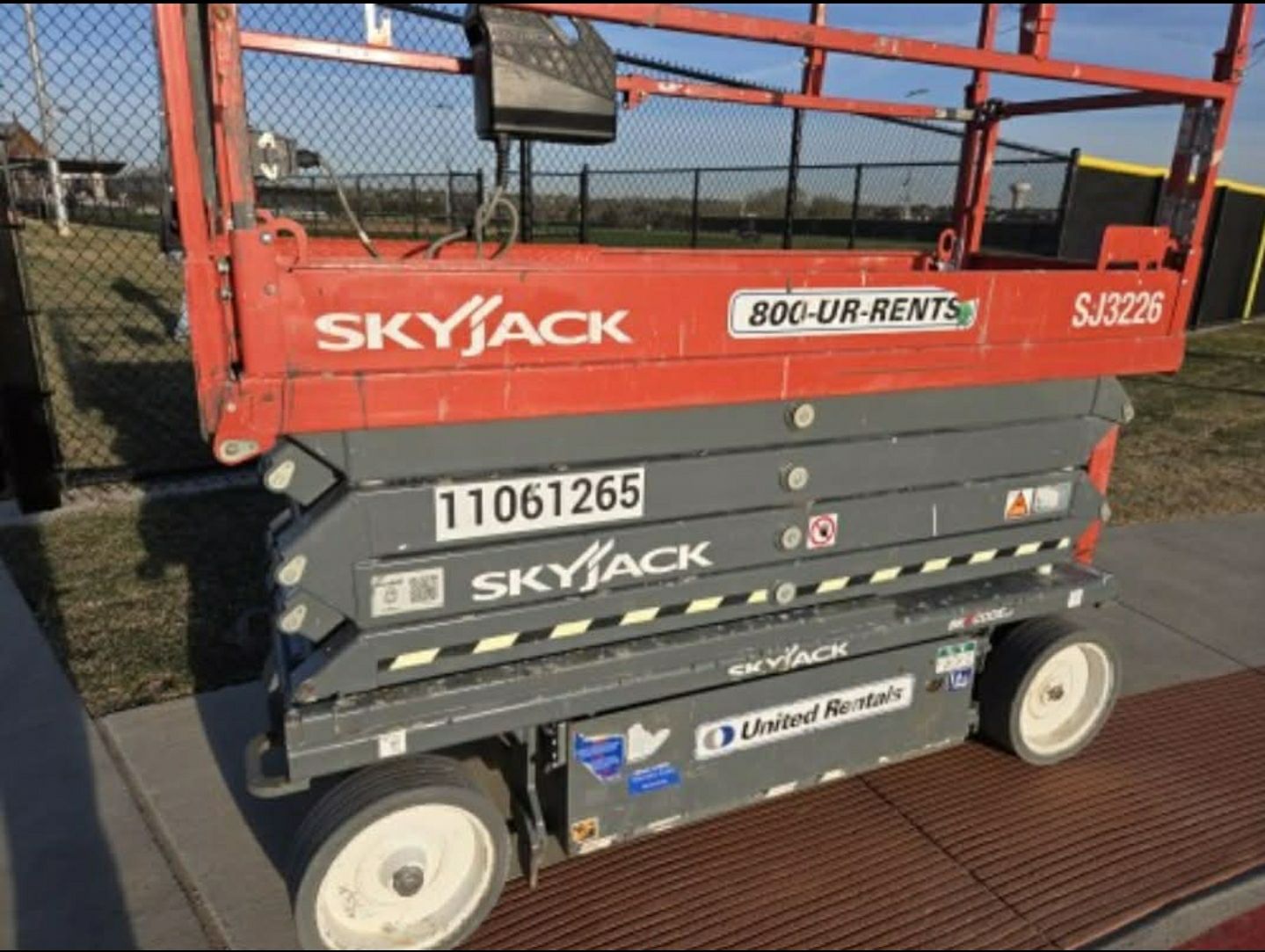 سيزرلفت للإيجار في الدمام والرياض وجدة | 6م–16م |