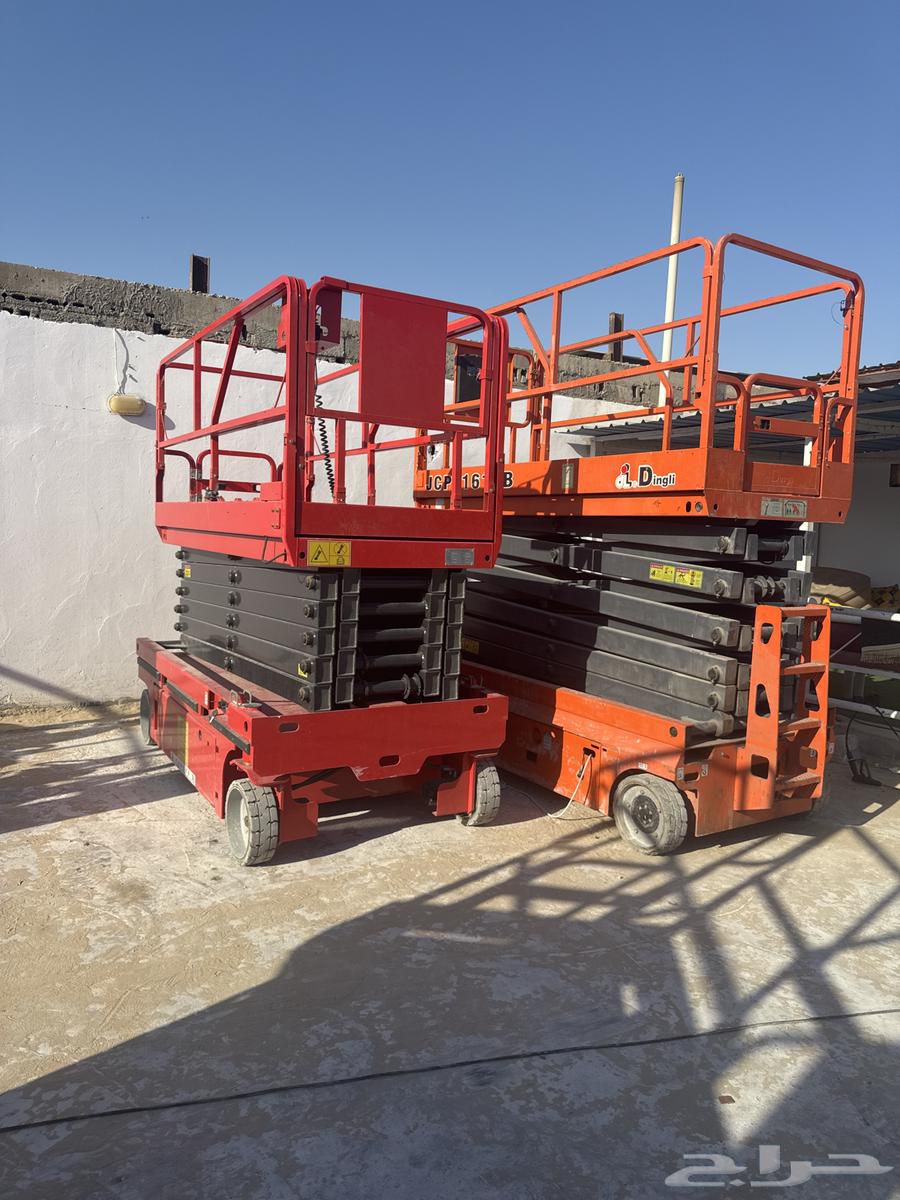 سيزر لفت للايجار مان لفت للايجار فوركلفت للأيجار ا