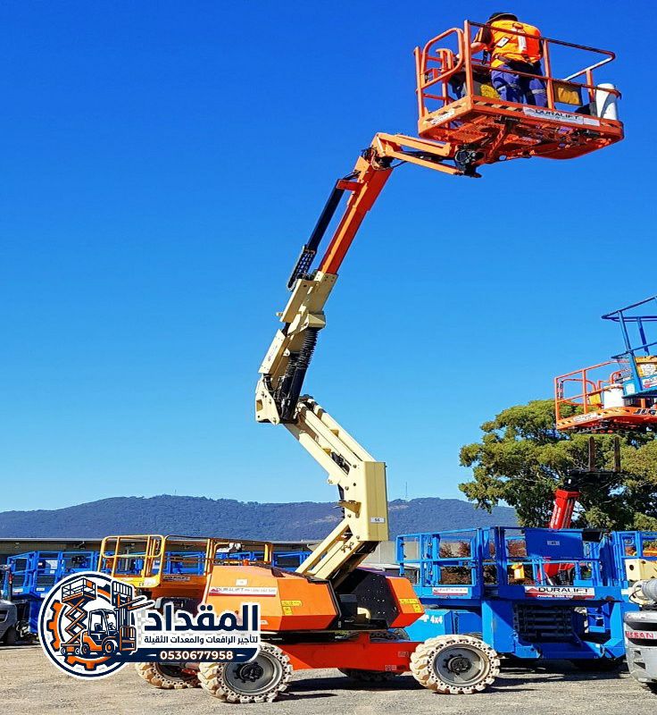 سيزرلفت للإيجار مان لفت و JCB للإيجار في الرياض |