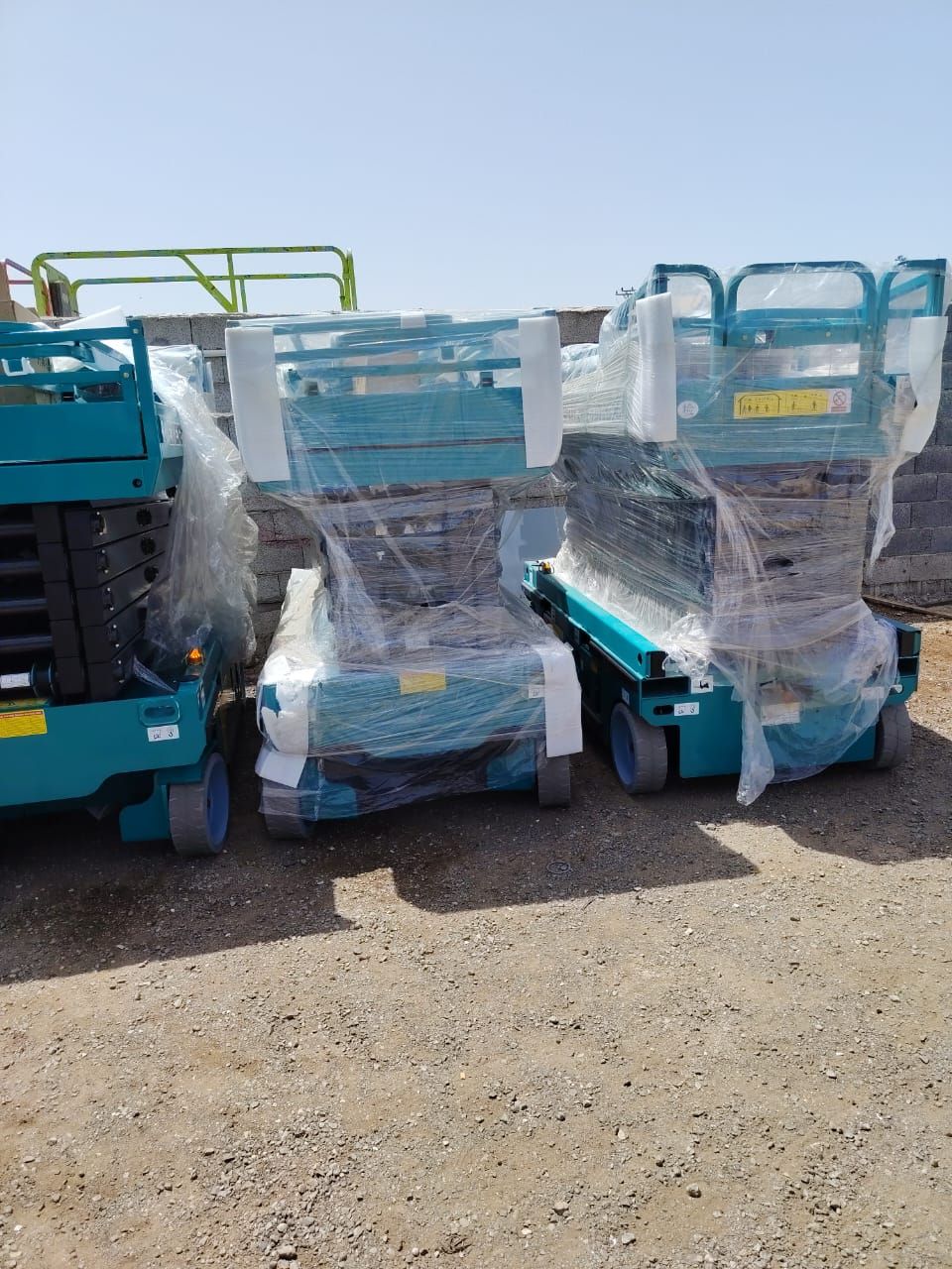 مان لفت للايجار، سيزرلفت للايجار، فوركلفت وكرينات