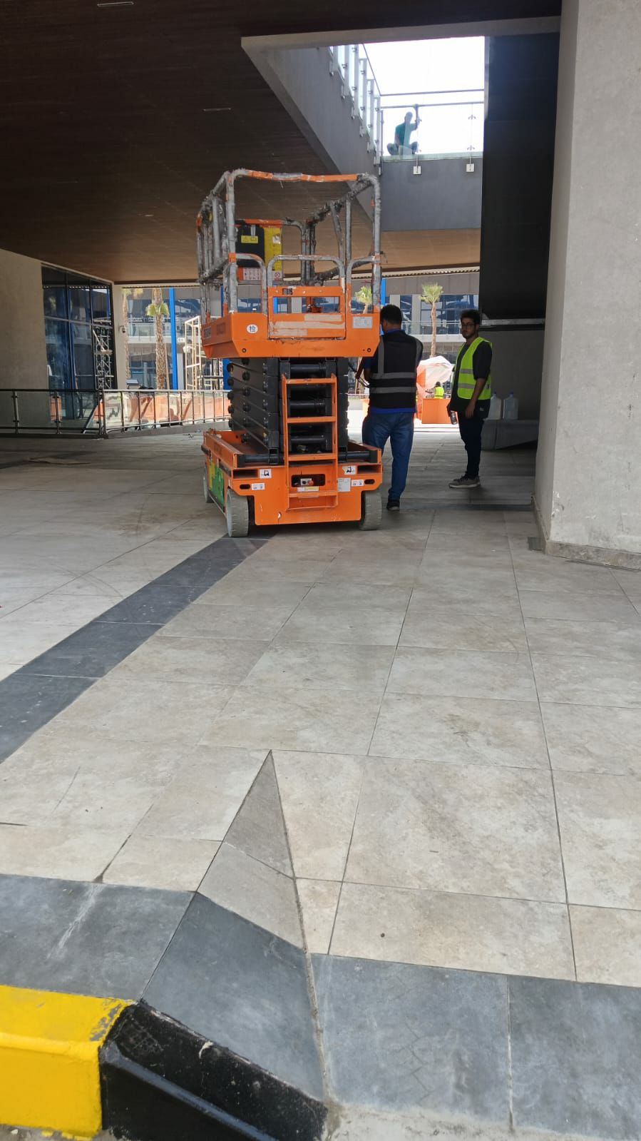 مان لفت اللايجار سيزرلفت اللايجار رافعات مقصية سقا