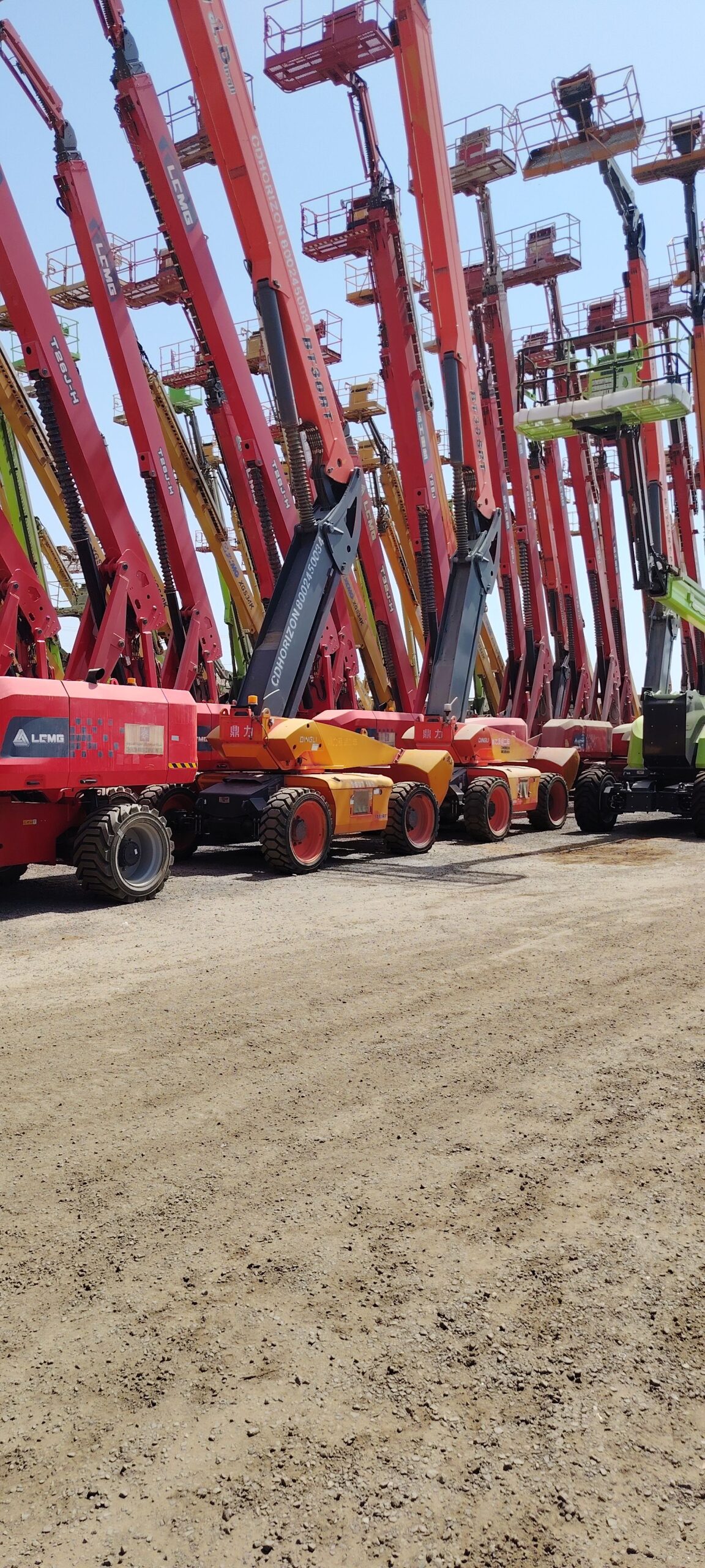 مان لفت للايجار.. رافعات شوكية للإيجار.. سيزر لفت