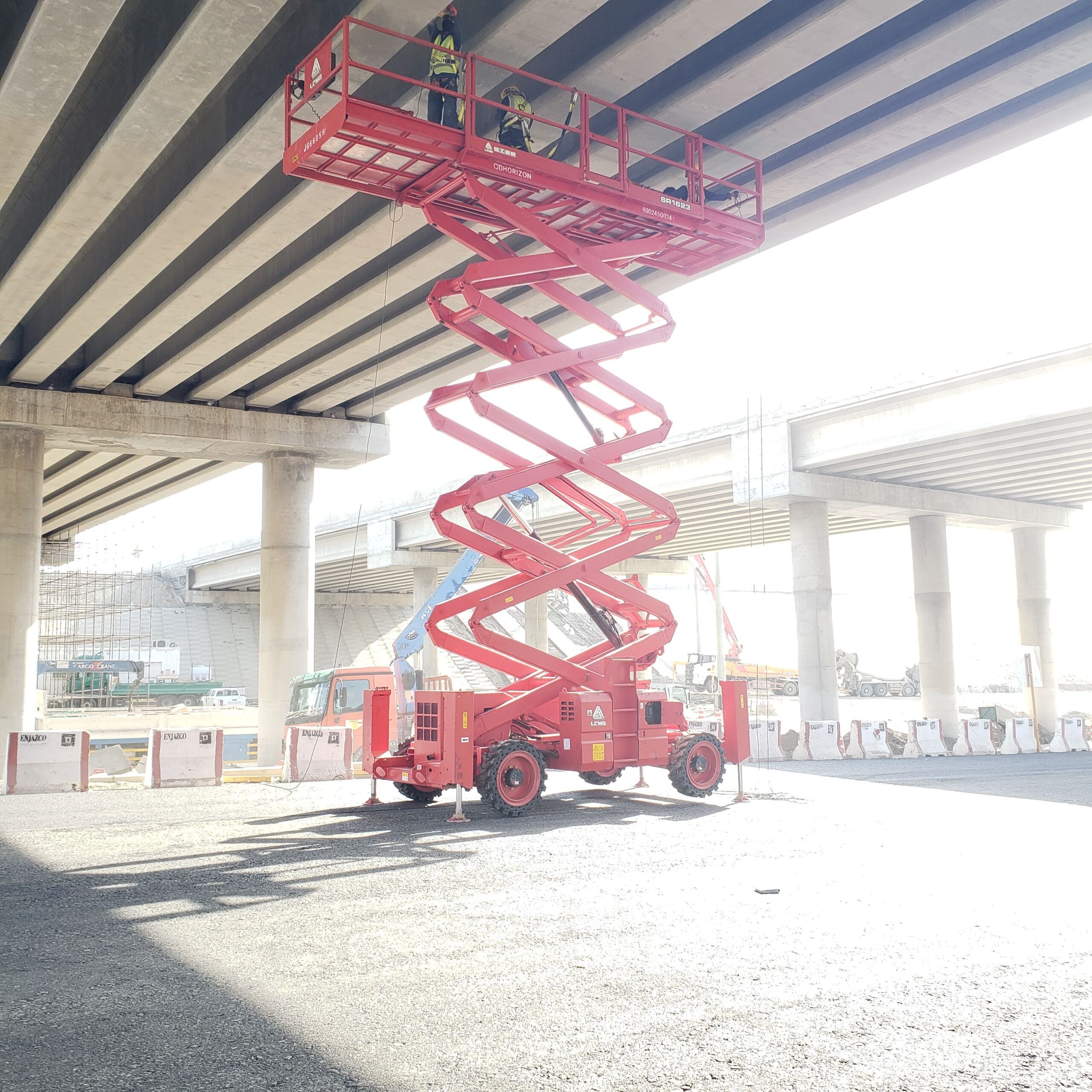 سيزرلفت اللايجار مانلفت اللايجار رافعات مقصية سقال