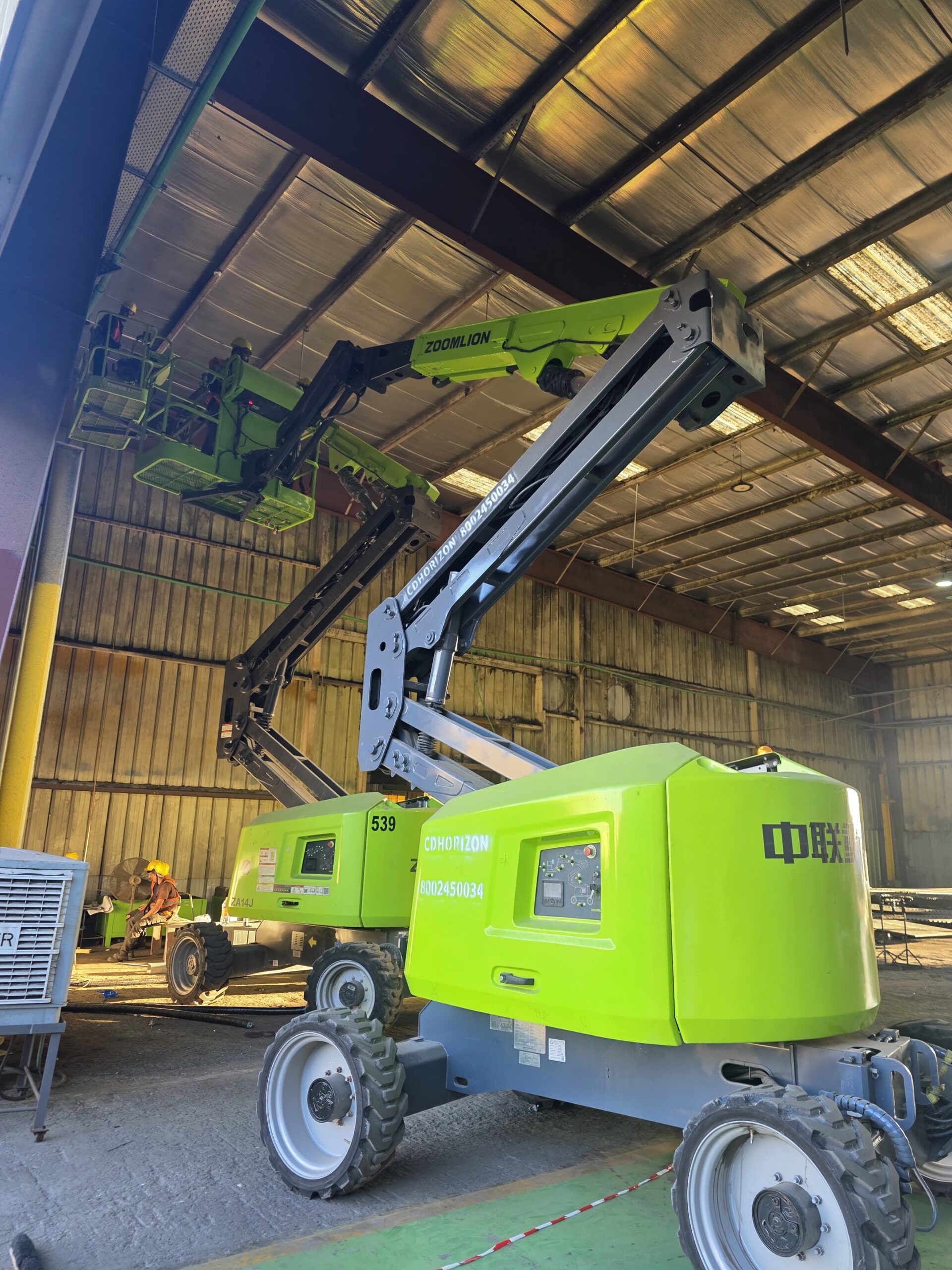 سيزرلفت مان لفت رافعات شوكيه كرينات جي سي بي للإيج