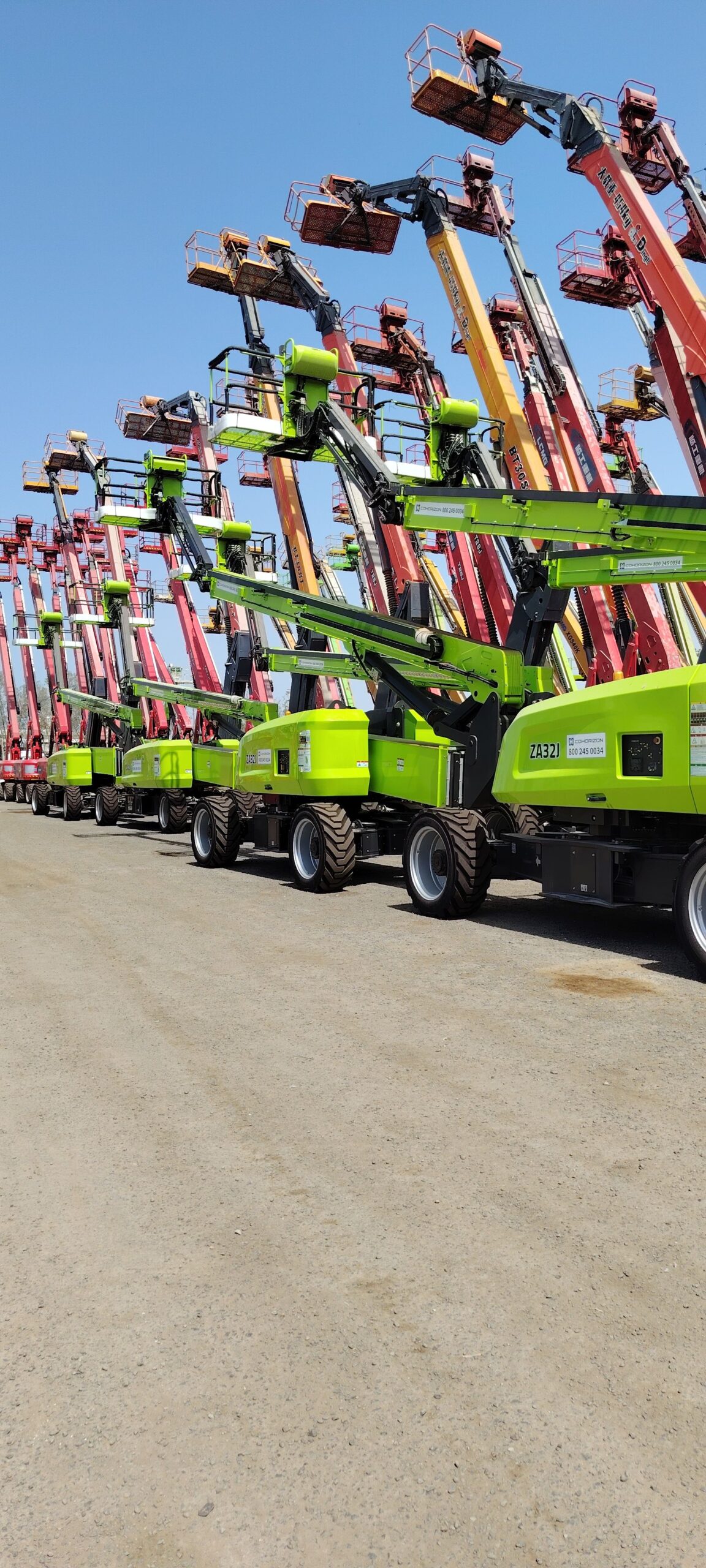 مان لفت وسيزر لفت ورافعات شوكيه وجي سي بي وبوم لفت