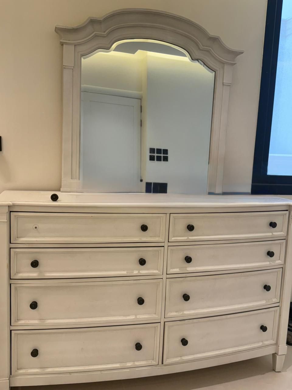 دينا طش الأثاث القديم بالرياض 0َ507019022 شمال الر