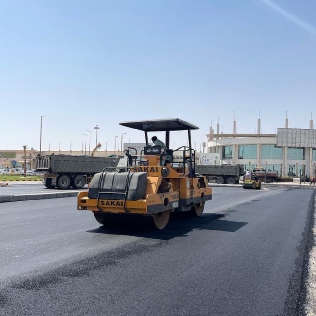 مقاول ومنفذ جميع أعمال الاسفلت وتخطيط الشوارع والب