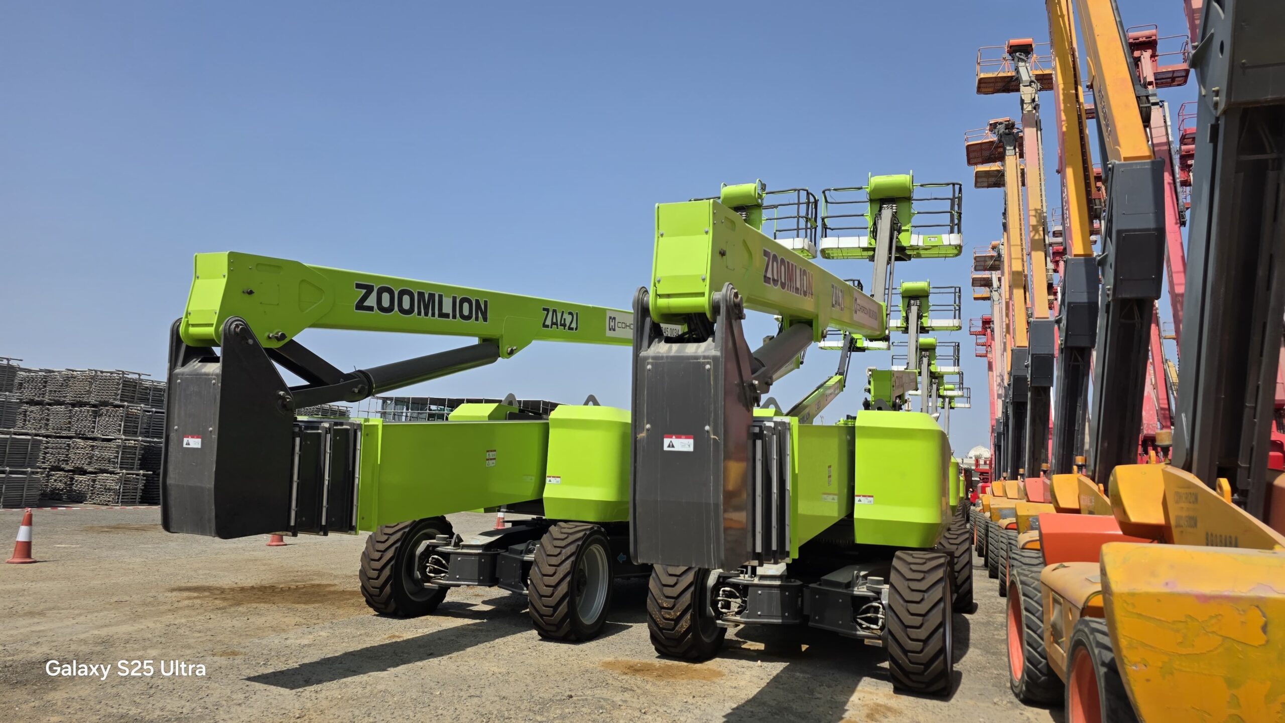 Manlifts, scissor lifts, cranes, forklifts, and jc
