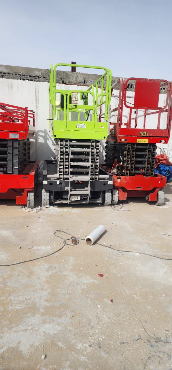 سيزر لفت للأيجار في جدة مان لفت للايجار رافعة مقصي