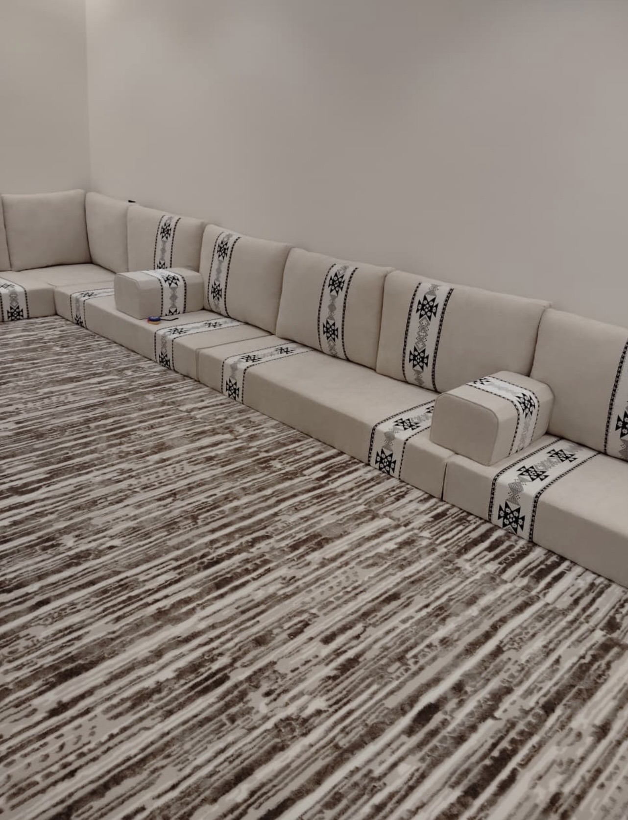 Furniture and sofa curtains تفصيل كنب مساند ستاير