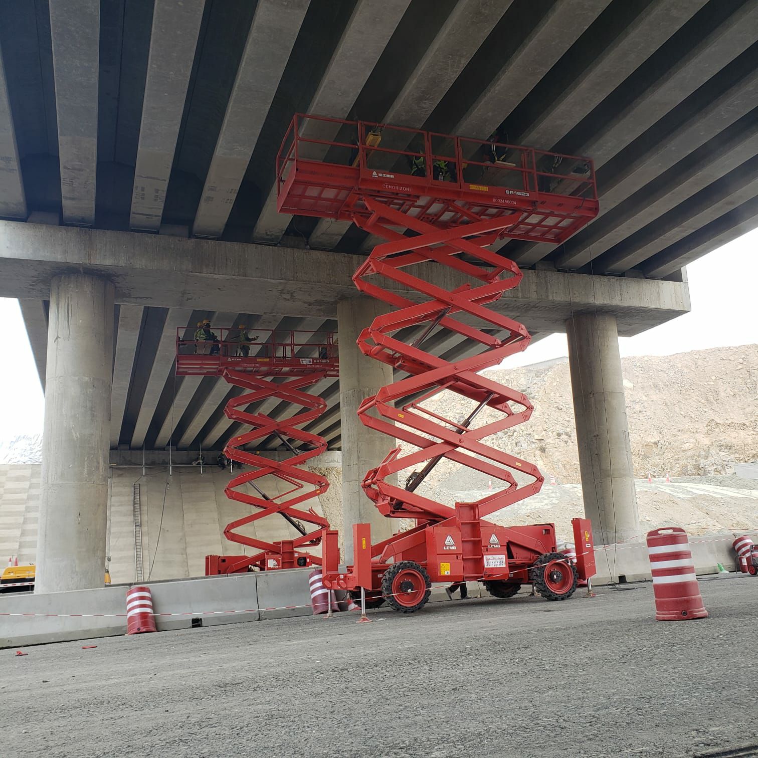 سيزرلفت اللايجار مان لفت اللايجار رافعات مقصية الل