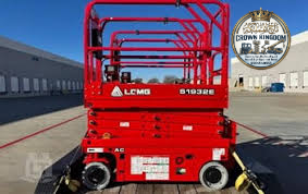 سيزر لفت 8متر 10متر 12متر 14متر 16متر للإيجار