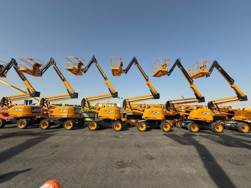 رافعات شوكية سيزر لفت مان لفت للإيجار