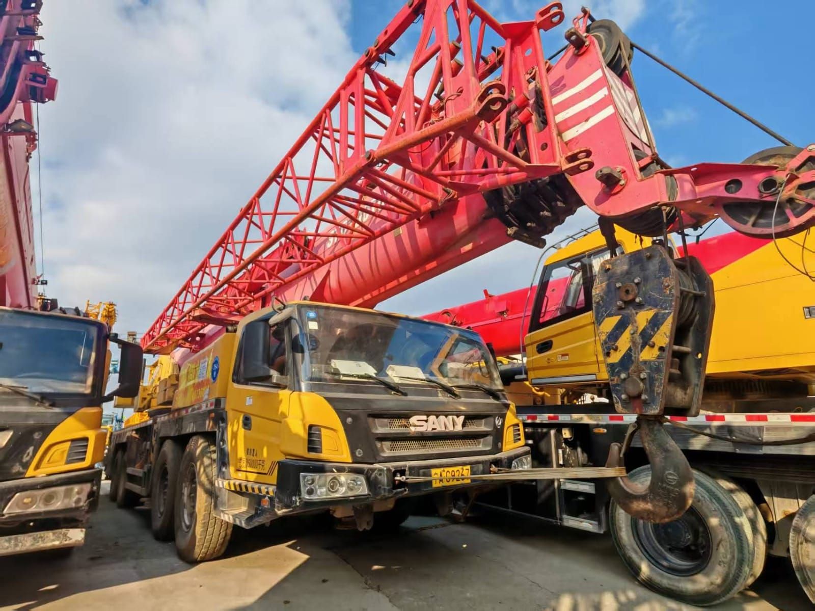 سيزرلفت للايجار.. رافعات شوكية للإيجار.. مان ليفت
