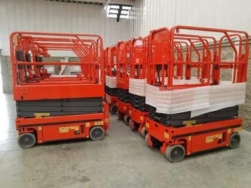 سيزر لفت للإيجار مان لفت للإيجار