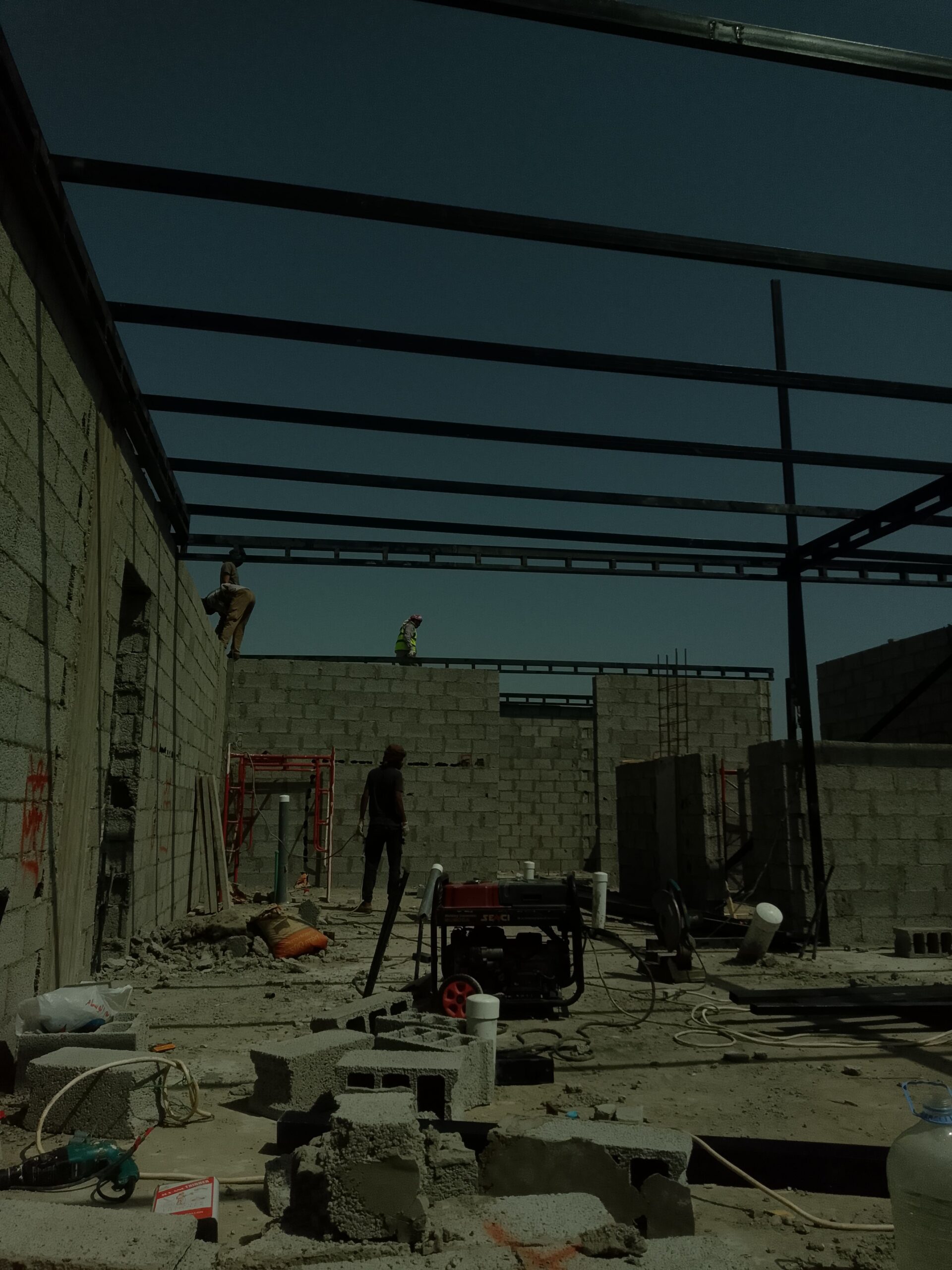 مظلات وسواتر هناجر ساندويش بنل وبرجول جده ومكه ترم