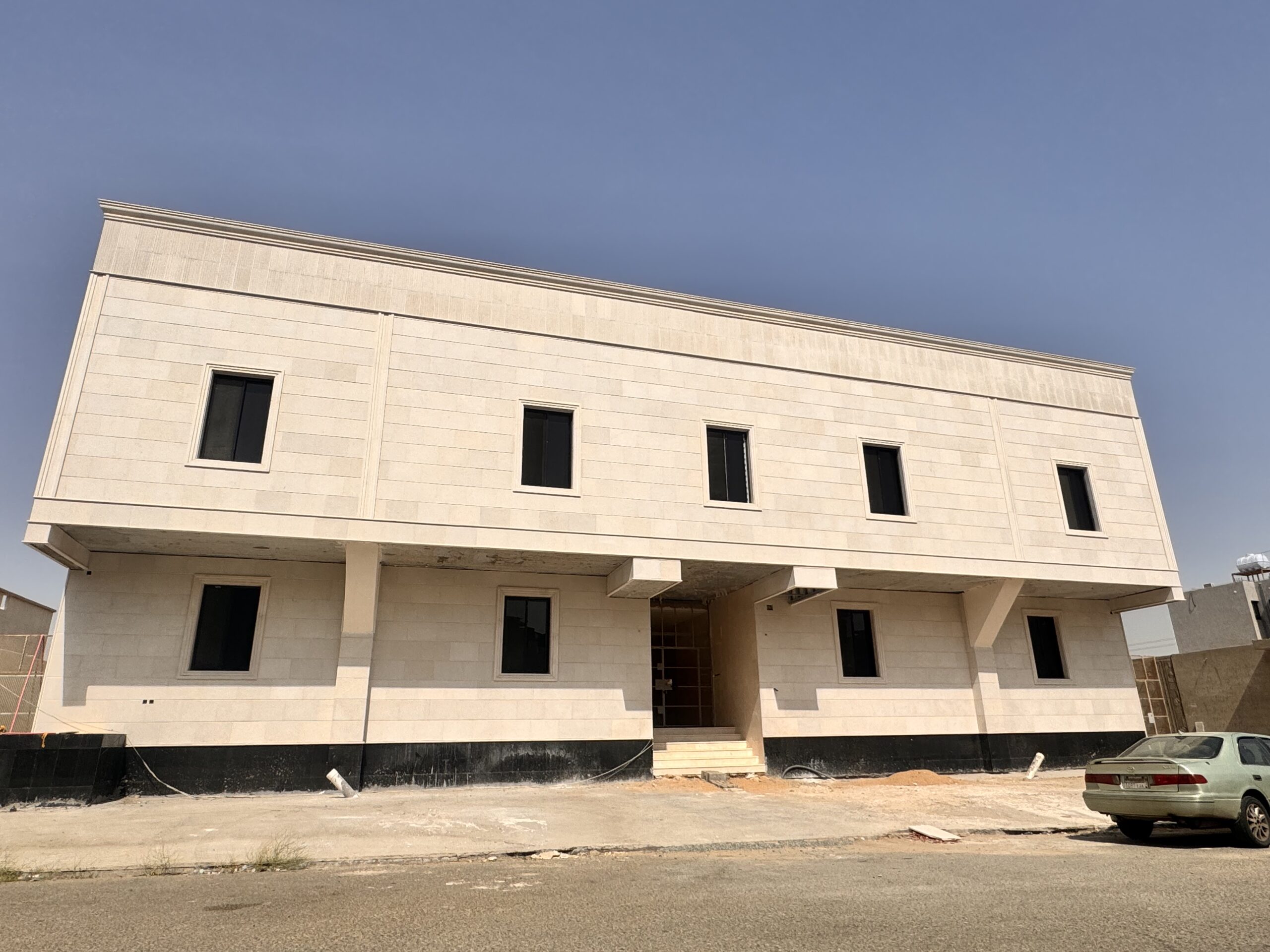 معلم حجر و رحام تريد و تركيب ج 0568763530