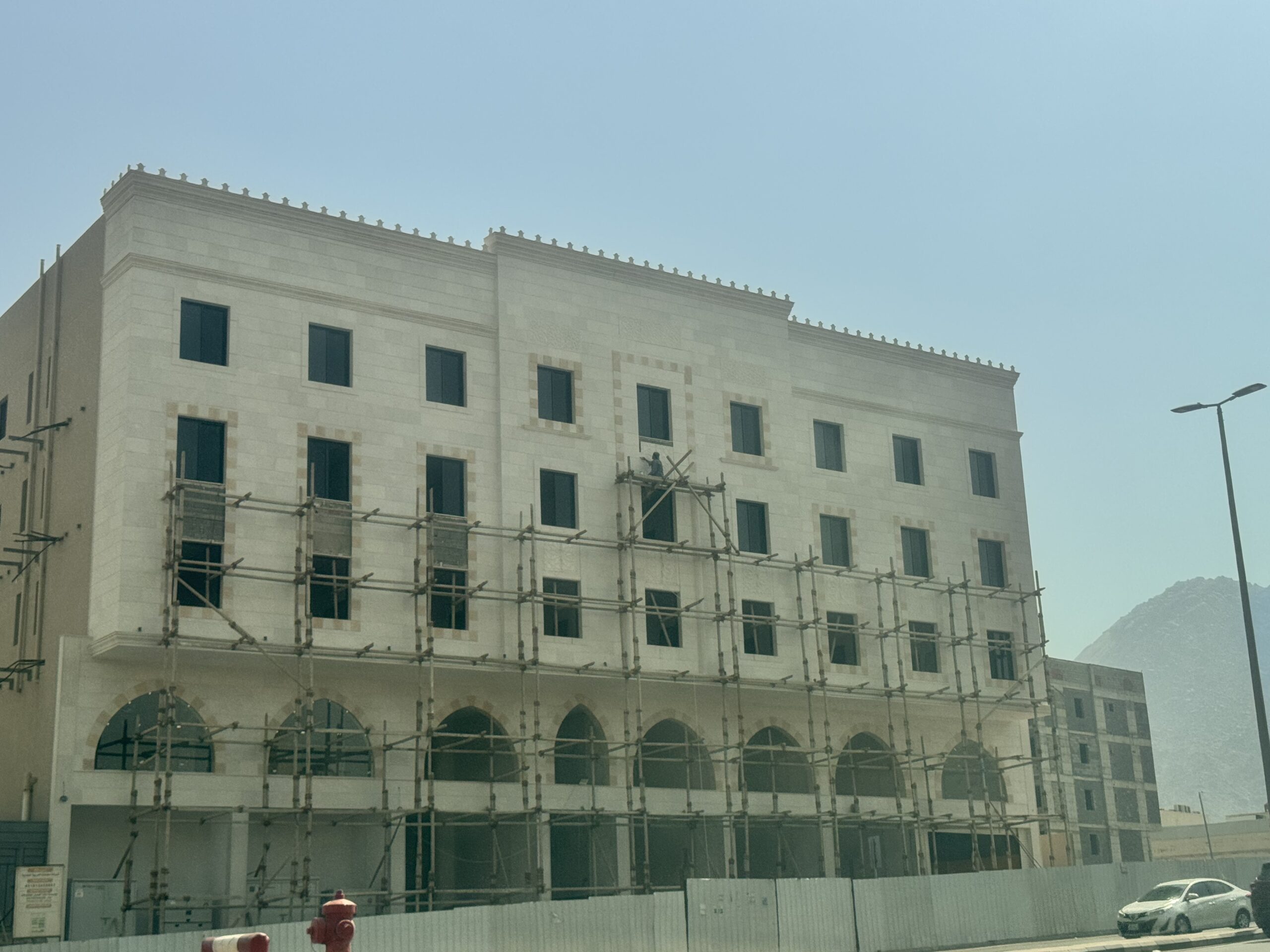 معلم حجر و رحام تريد و تركيب ج 0568763530