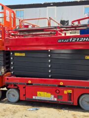 e50e1537-a2f3-463e-8553-926273946524