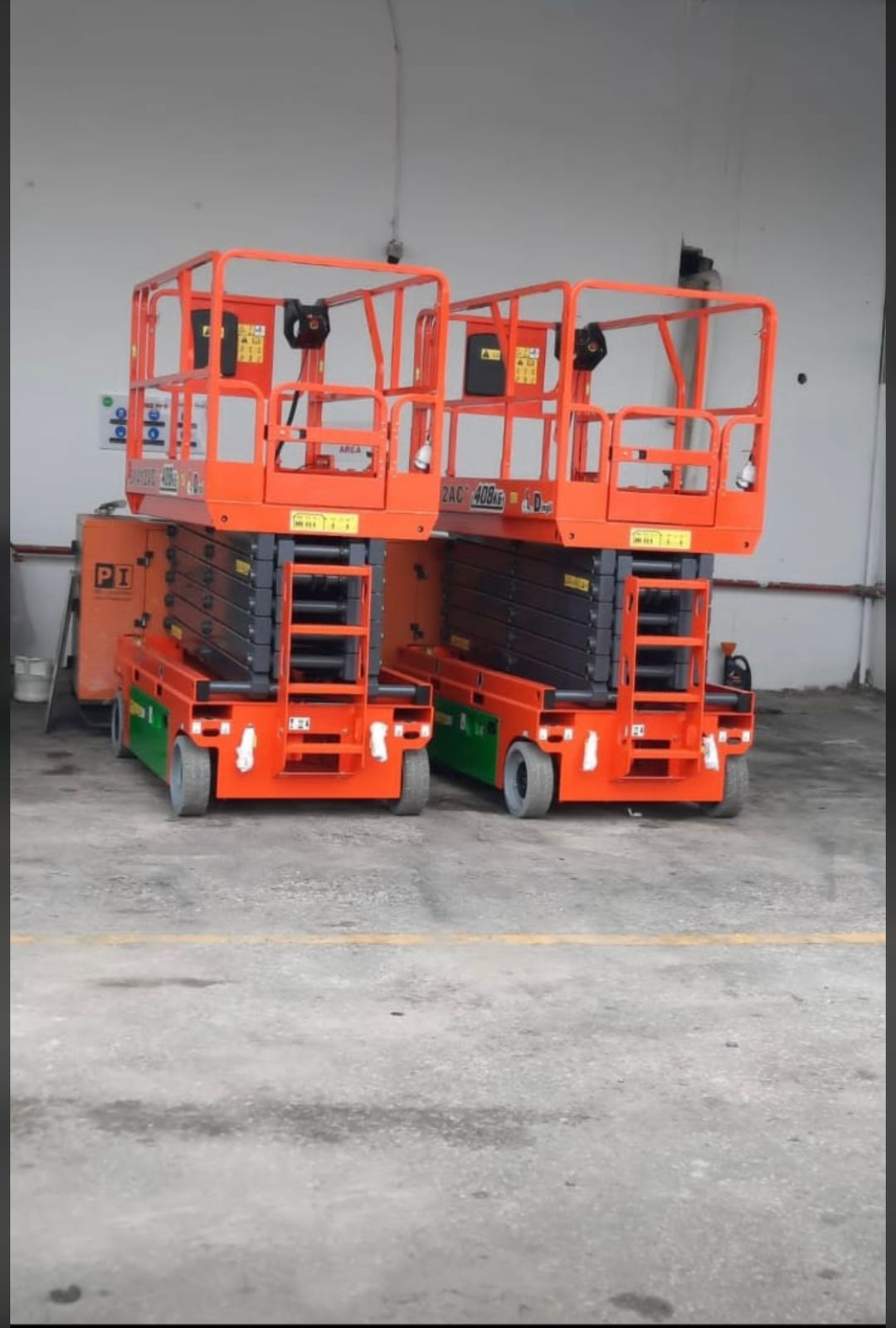 تاجير سيزرلفت كهرباء(8متر، 10متر، 12متر) 055565267