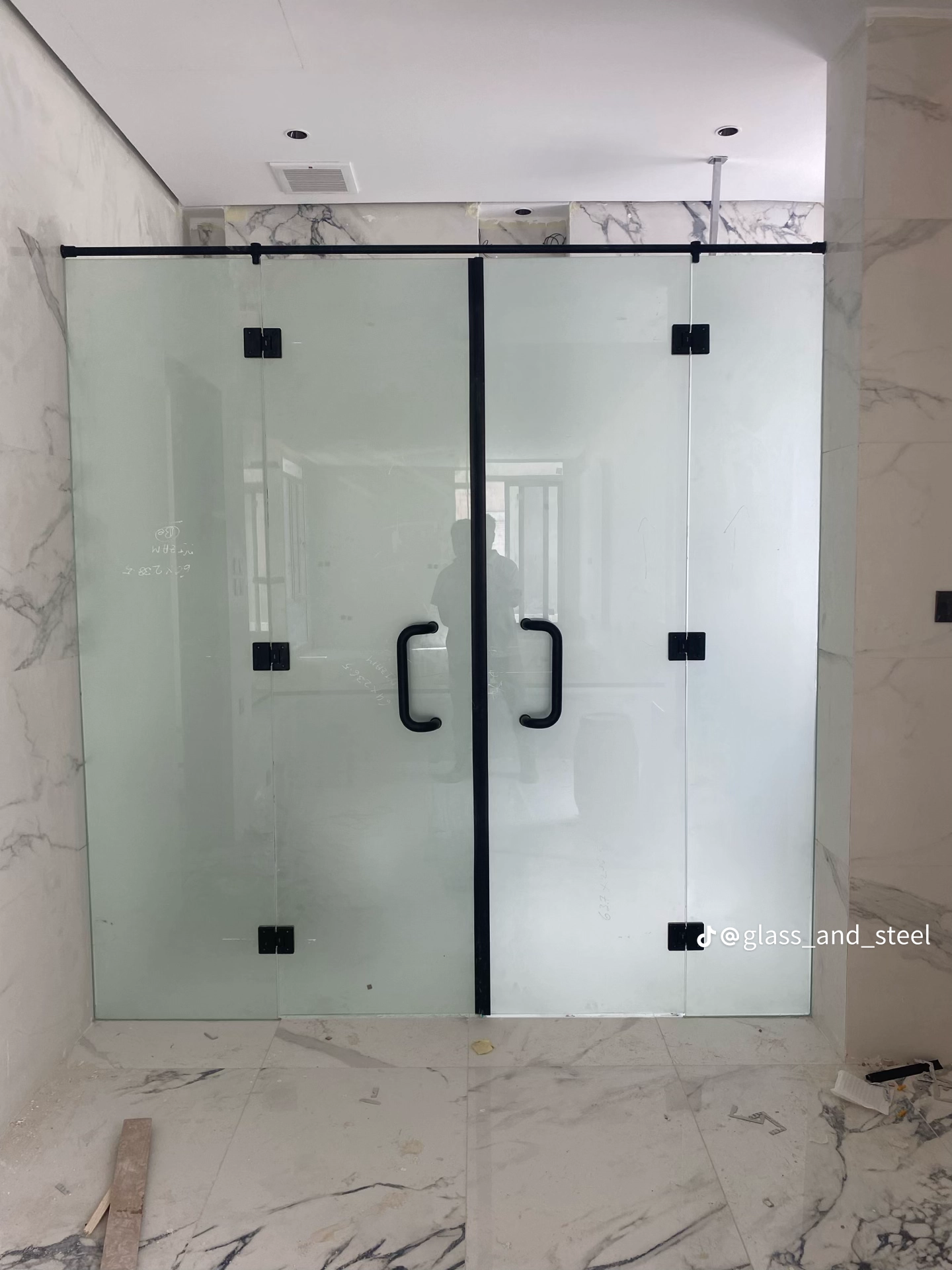 زجاج سكريت جازان صبياء 0535238262