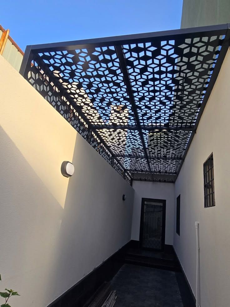 مظلات وسواتر المملكة العربية السعودية