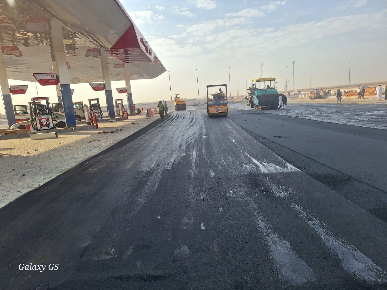 مقاول ومنفذ جميع أعمال الأسفلت وتخطيط مواقف