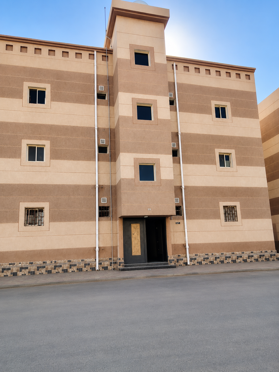 شقق عزاب مميزة سعرآ وموقعآ
