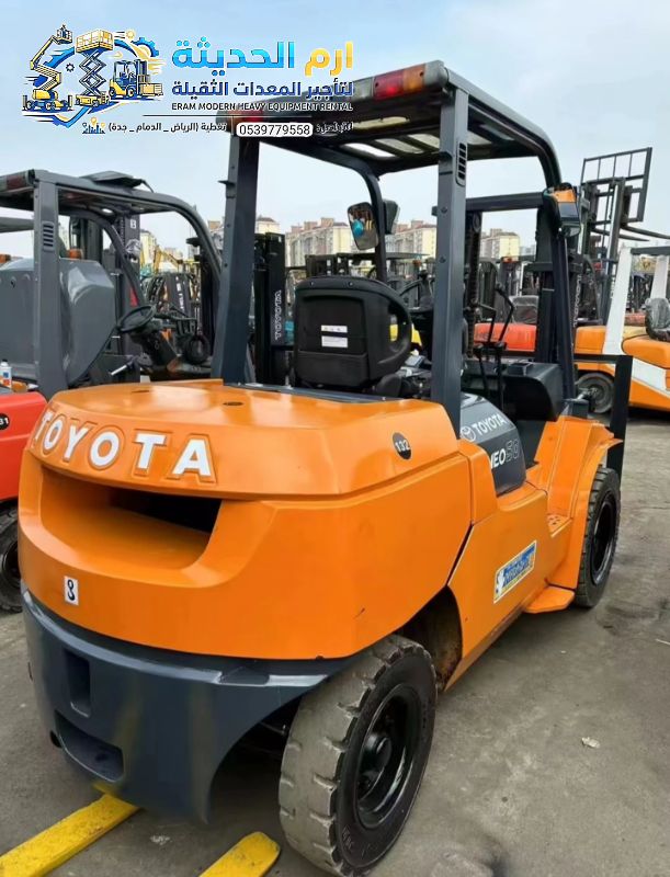 ايجار رافعه شوكيه فوركلفت forklift في جده والدمام