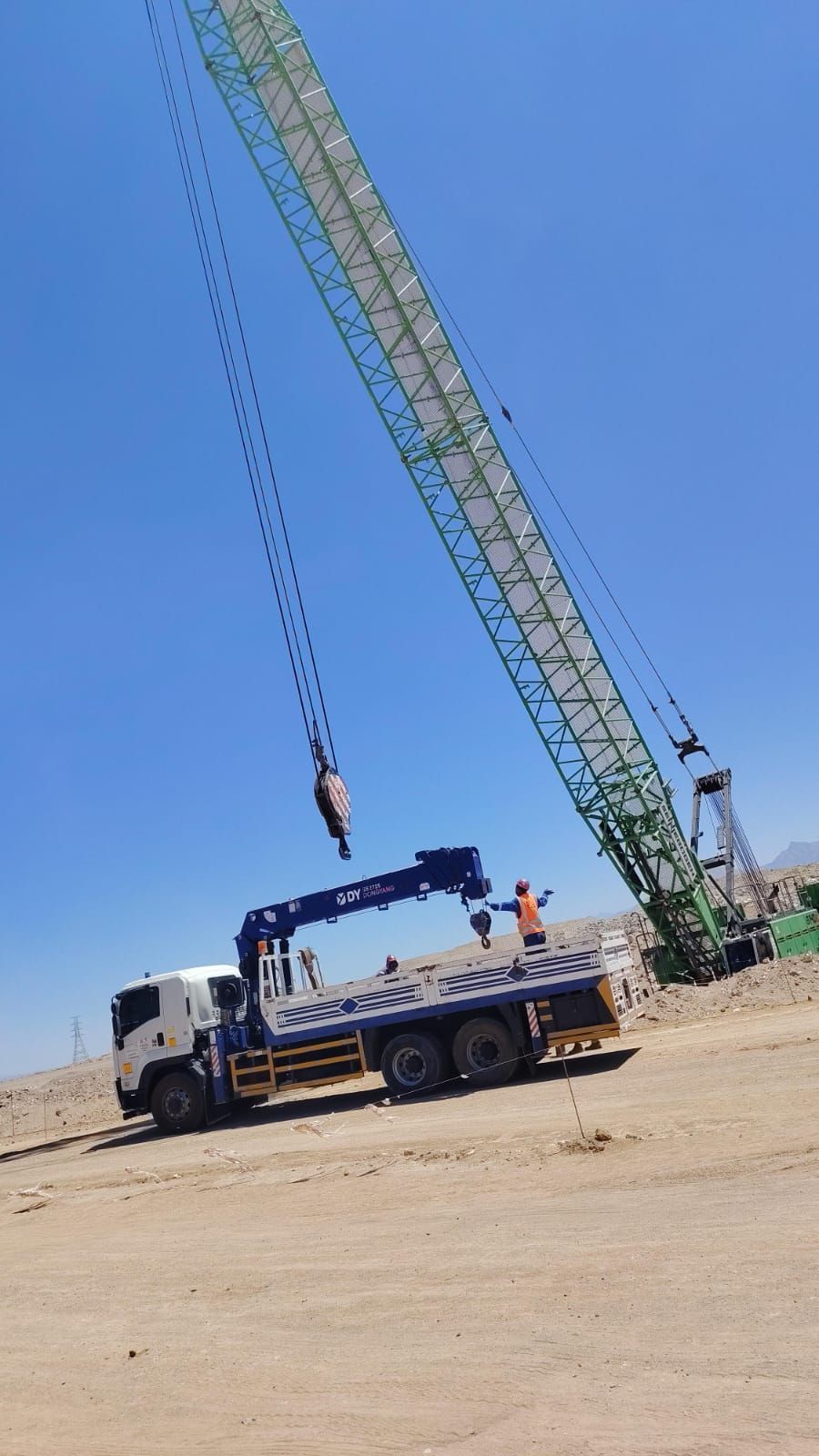 الشغل داخل تبوك وخارجه