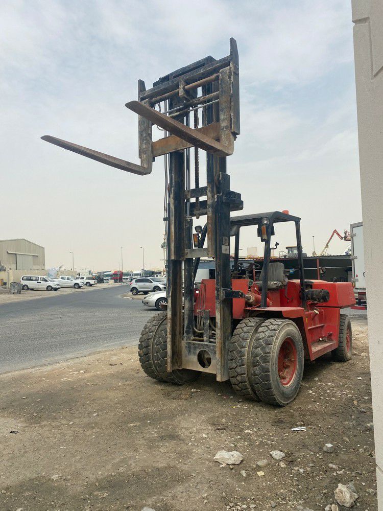 تأجير رافعات شوكية فوركلفت للايجار جميع الاحجام