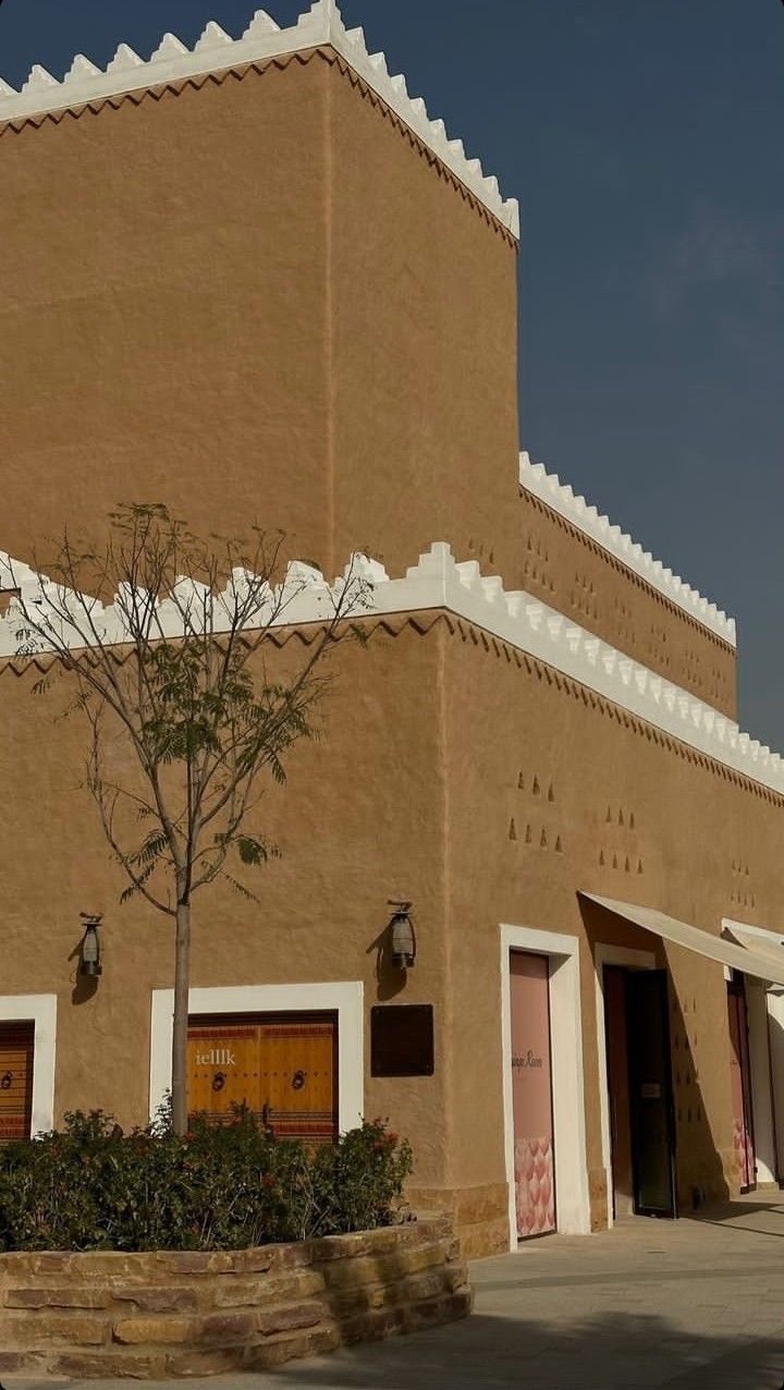 لجميع اعمال بيوت الطين والتراث الشعبي