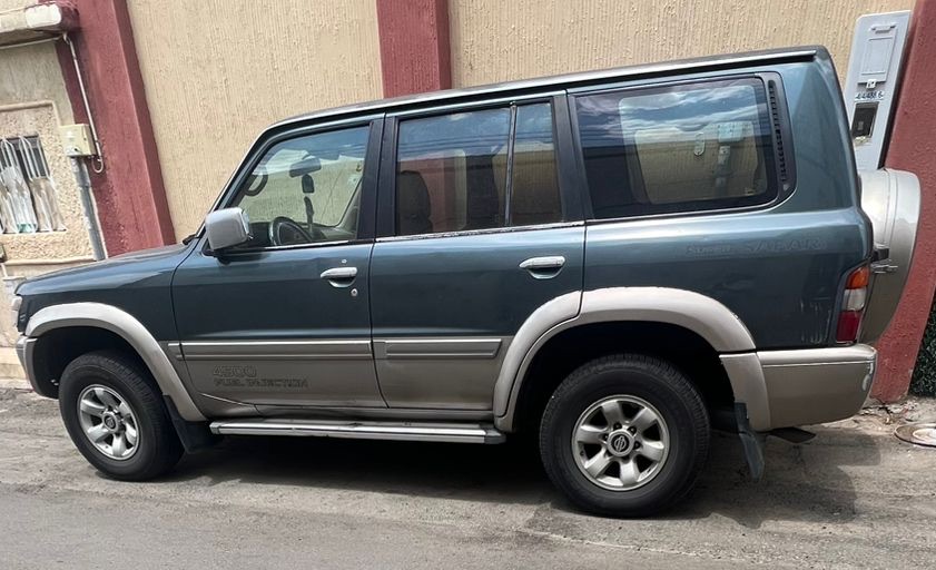 0531555189سياره نيسان باترول 1999