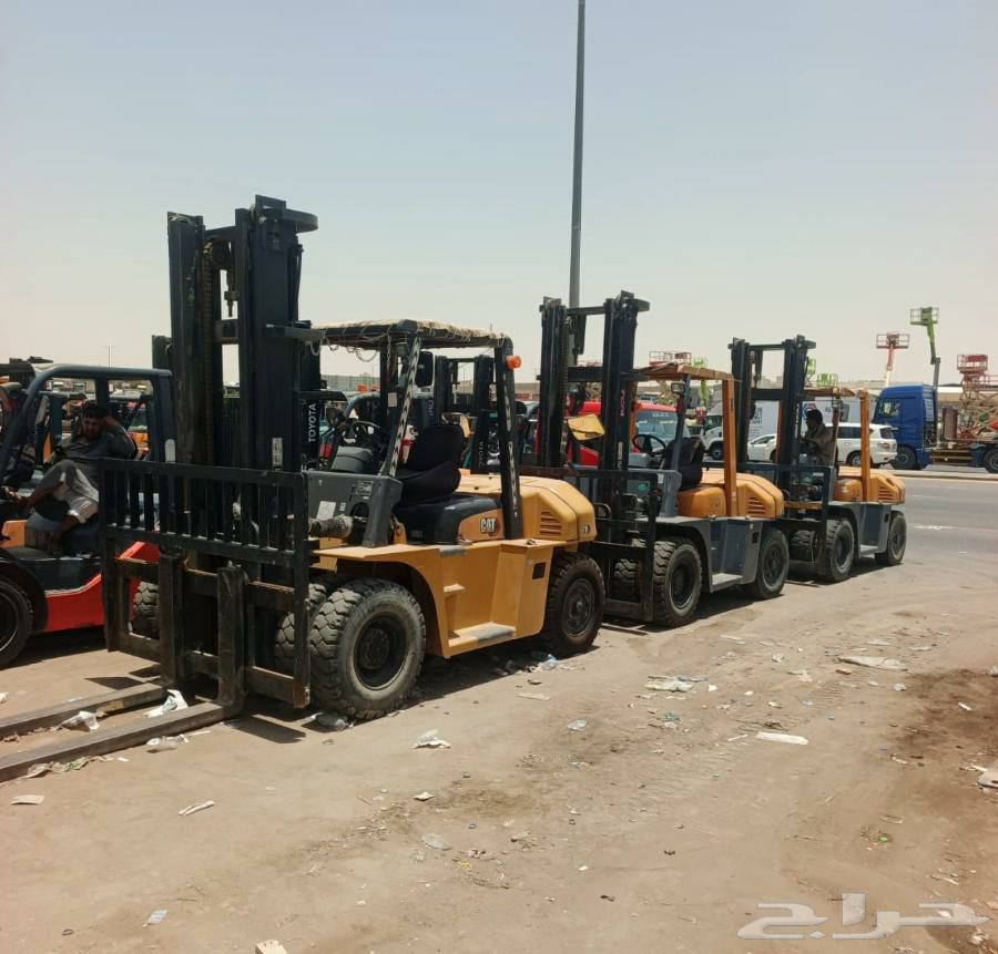 رافعات شوكية للإيجار كرينات للايجار الدمام الرياض