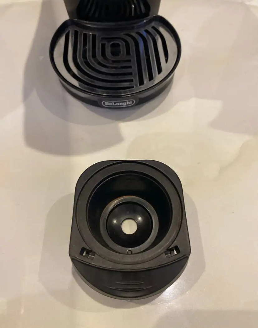 مكينة قهوة دولتشي غوستو NESCAF Dolce Gusto للبيع