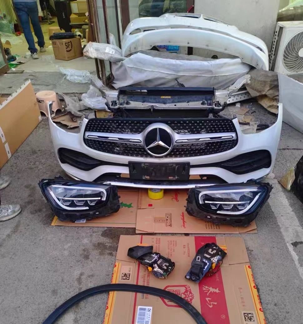 الامارات الشارقة