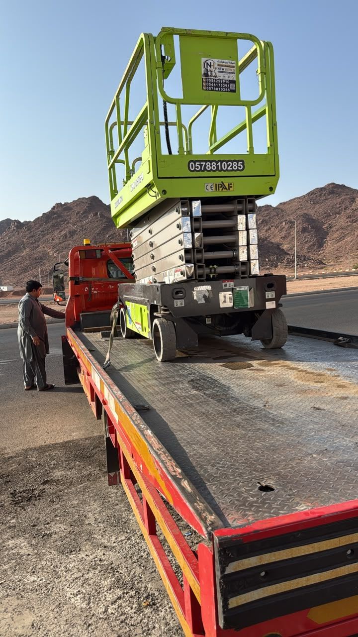 Sealift and Manlift available for monthly, yearly,