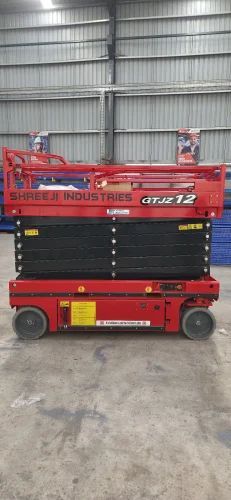 رافعات مقصية للايجار في الدمام 8م 10م 12م 14م 16م