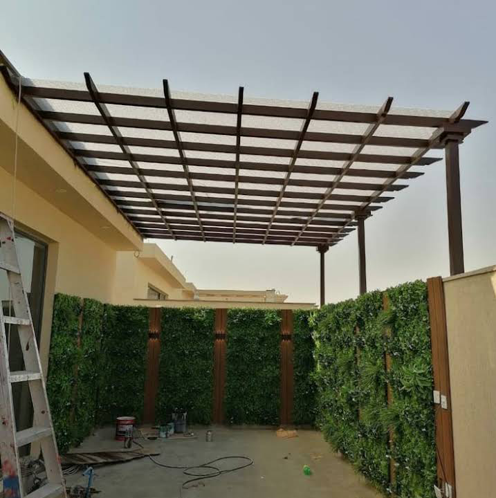 مظلات وسواتر وأبواب