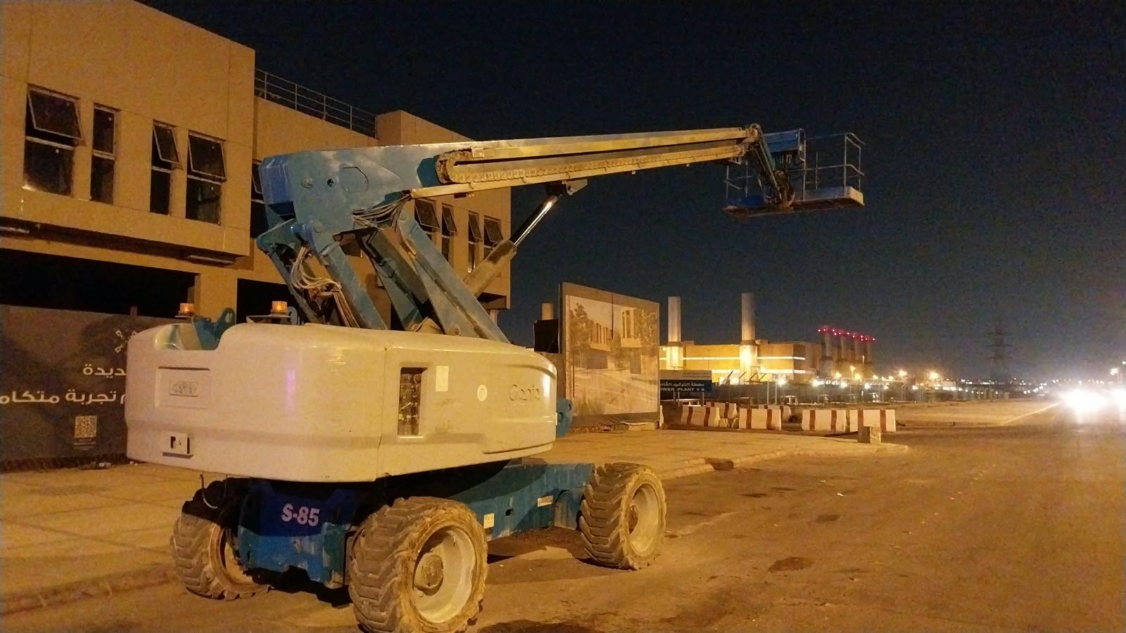 سيزر لفت مان لفت للايجار
