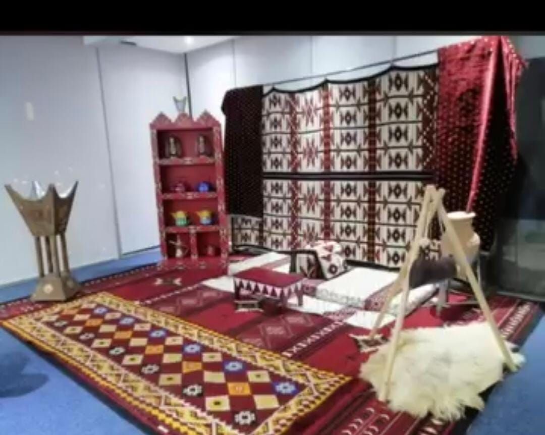 تاجير جلسات تراثية طاولات وكراسي