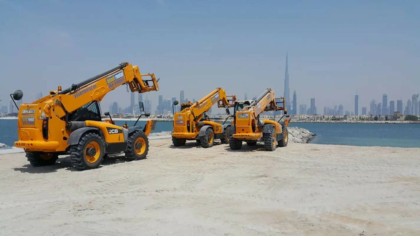 جي سي بي تليهندر للإيجار الدمام الرياض جدة